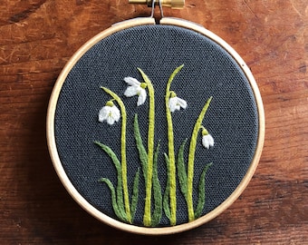 Snowdrop Embroidery Kit - Pre-printed Fabric - DMC Threads - Perfect for Beginners