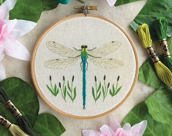 Dragonfly Embroidery Kit - DMC Threads