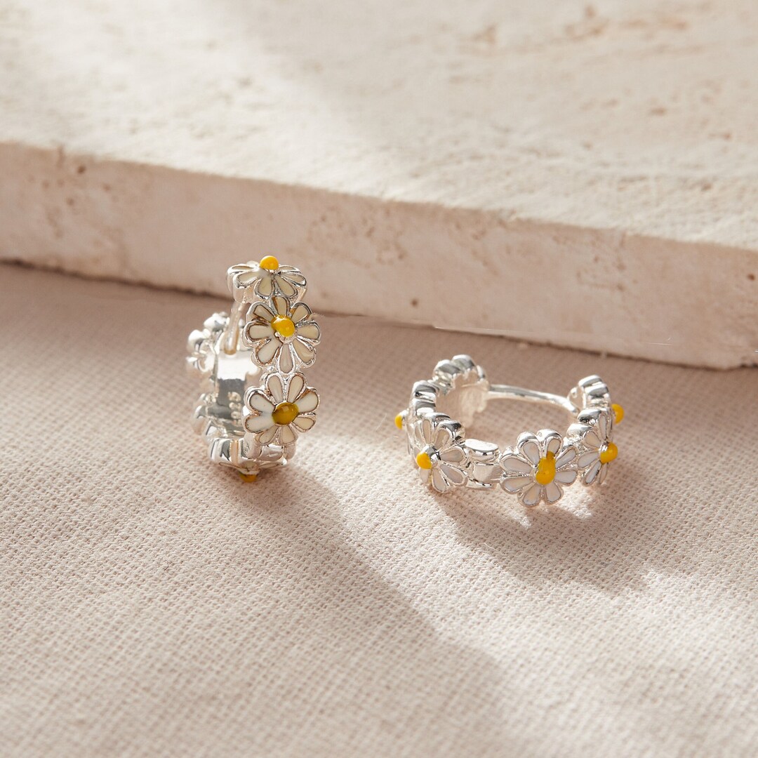 Daisy Huggie Earrings Daisy Hoops Dainty Flower Huggies Etsy UK