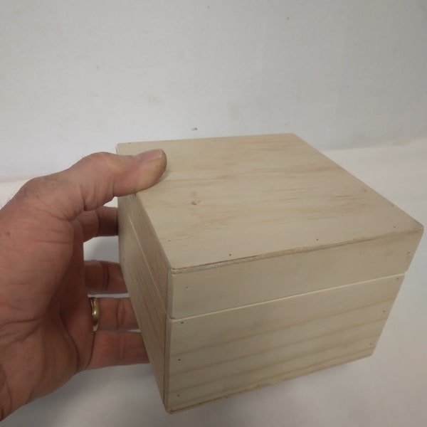 Unfinished Wood Box - Lift Off Top