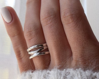 Triple Band Ring, Hammered Metal Ring, Three Band Ring, Stacking Ring, Intertwined Bands, Sterling Silver Ring, Interlocking Rings