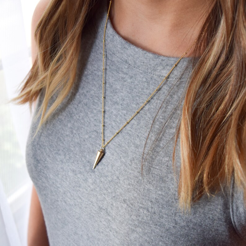 Gold Spike Pendant Necklace Dagger Pendant Gold Chain Layering Necklace Simple Charm Necklace Minimalist Jewelry Gift for her necklace