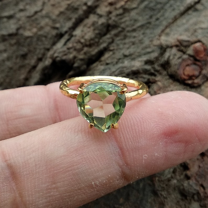 Sterling Silver Ring Wedding Ring Gold Plated Ring 10mm Faceted Cut Gemstone Green Amethyst Quartz Heart Ring Textured Ring