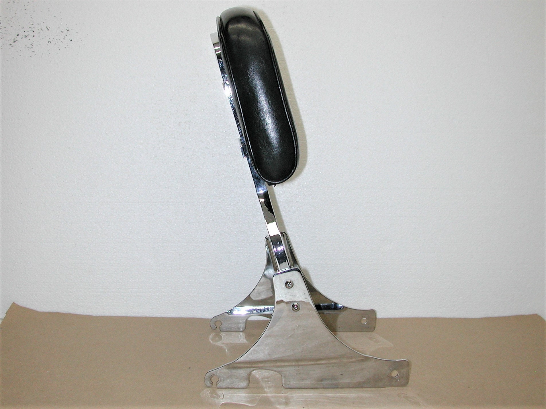 harley softail backrest