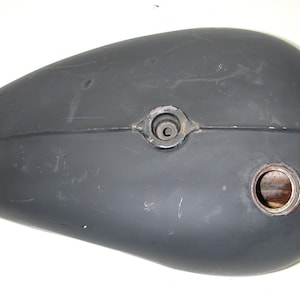 Vintage TRIUMPH 1971 BONNEVILLE 650 Oil in the Frame Motorcycle Fuel Gas Tank