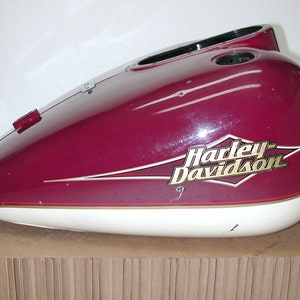 Harley Davidson Road King FLHRC 2003-2007 OEM Motorcycle Fuel Gas Tank 61500-07