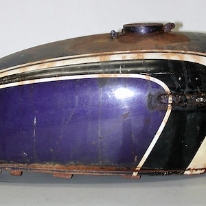 Vintage 1972 HONDA CB350 OEM Motorcycle Fuel Gas Tank