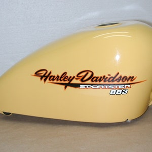 HARLEY DAVIDSON Sportster XL883 OEM  1983 2.2 Gallon Carburetor Fuel Gas Tank