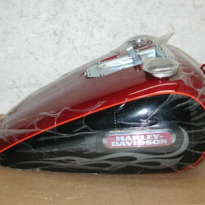 Harley Davidson DYNA Wide Glide FXDWGI OEM 61000705 Fuel Gas Tank -New