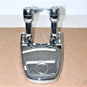 HARLEY DAVIDSON Dyna Low Rider Chrome Motorcycle Handlebar Riser Headlight Mount