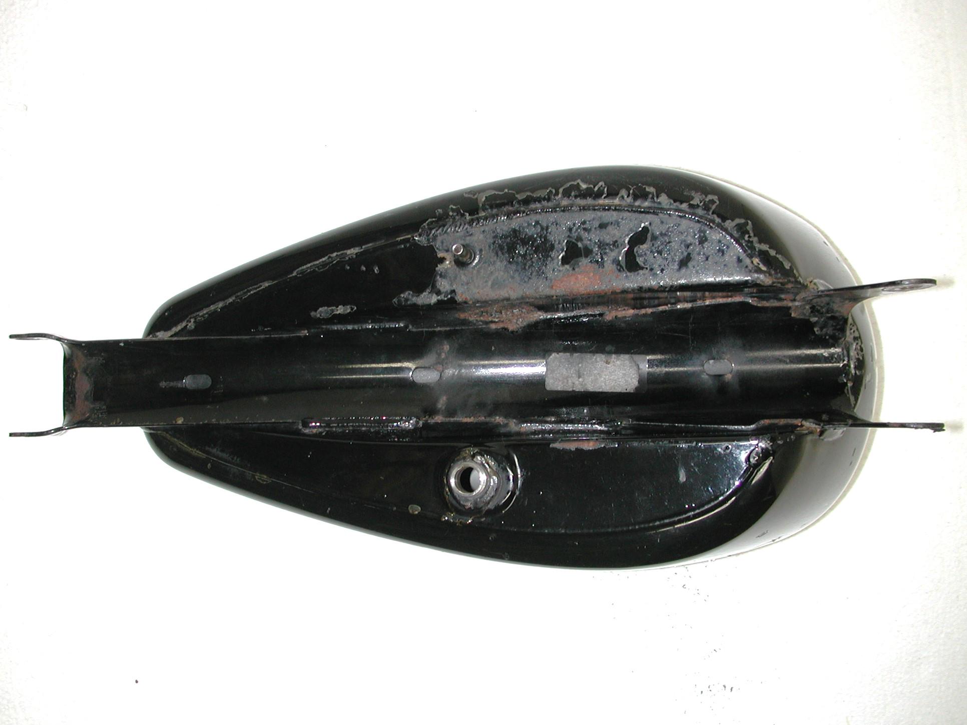 HARLEY DAVIDSON スポーツスター XL883 OEM 3.3 ガロン 2004-06