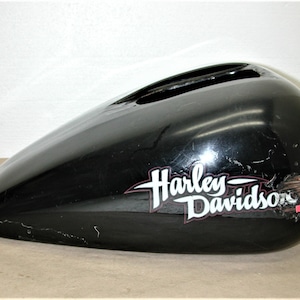 Harley Davidson DYNA Super Glide 2009 FXD OEM Motorcycle Fuel gas Tank