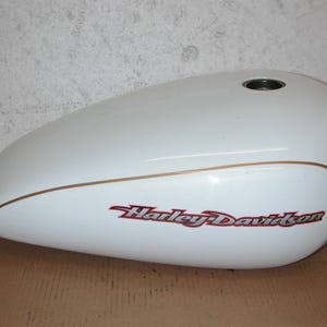 HARLEY DAVIDSON Sportster XL1200C Custom 2007-2020 OEM 4.5 Gallon Fuel Gas Tank