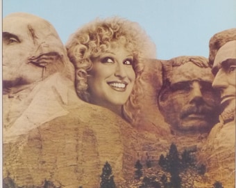 Divine Madness-Original Vintage Movie Poster of the Seminal Bette Midler Concert film recorded live at the Pasadena Civic Auditorium in 1980