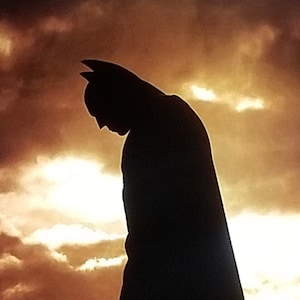 Batman Begins: un póster original de la película de Christopher Nolan's Origin Story of Batman con Christian Bale, Liam Neeson y Gary Oldman