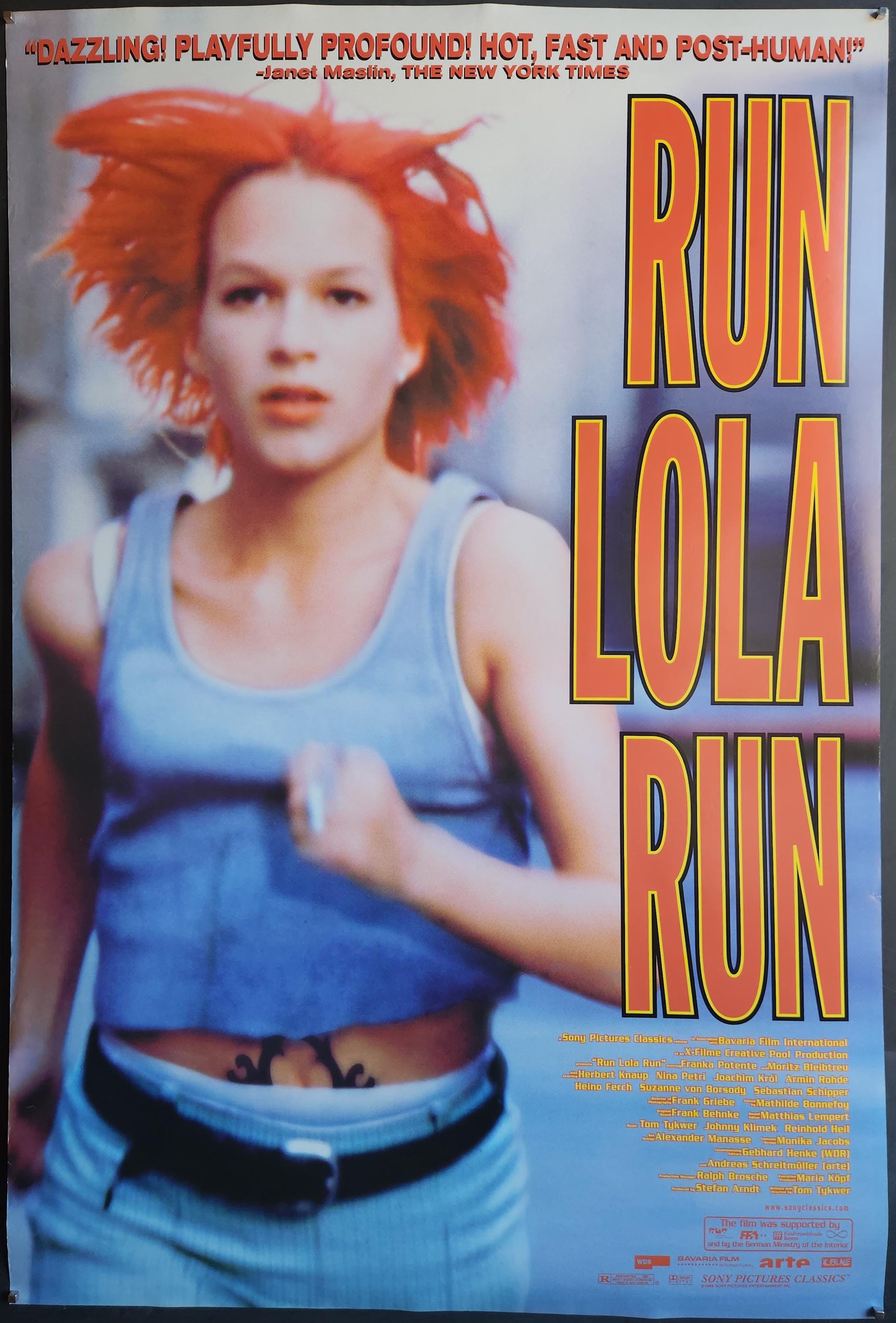 ラン・ローラ・ラン - トム・ティクヴァース監督の魅惑的な