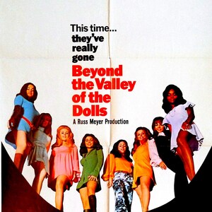 Más allá del valle de las muñecas: un póster de película vintage original y poco común del drama psicodélico de Russ Meyers con Dolly Read y Marcia McBroom