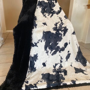 The Black Cowhide Fur Blanket