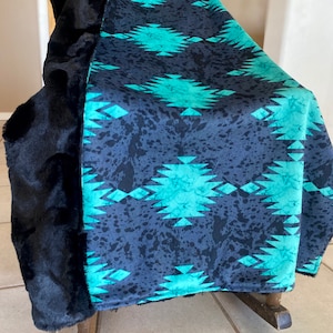The Aztec & Gray Brindle Cowhide Blanket bild 2