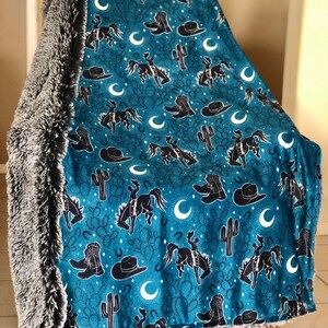 The Blue Midnight Rodeo Blanket Bild 5