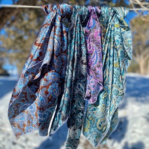 Silky Charmeuse Paisley Cowboy Wild Rag // Wild Rags for Women, Cowboy Gift, Cowgirl Scarf, Paisley Wildrag, Wild Rags For Men, Wildrag