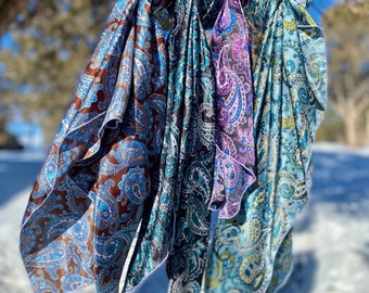 Silky Charmeuse Paisley Cowboy Wild Rag // Wild Rags for Women, Cowboy Gift, Cowgirl Scarf, Paisley Wildrag, Wild Rags For Men, Wildrag