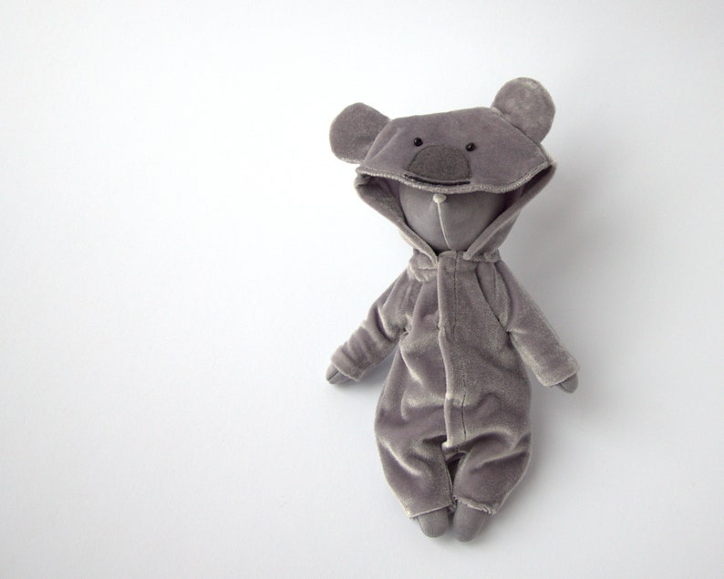 doll making. Digital tutorial PDF Sewing Pattern download Bears : Koala Panda Grizzly Outfit for mouse toy kigurumi pajamas