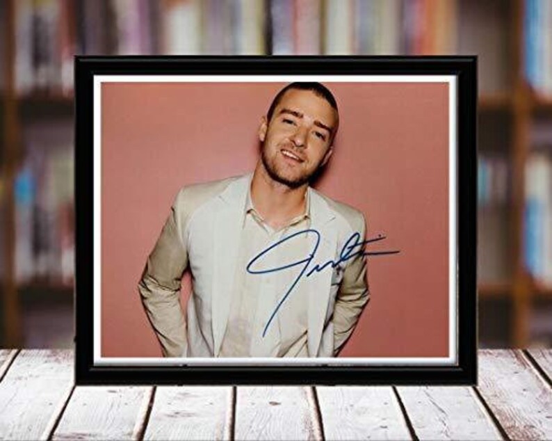 Justin Timberlake Autograph Replica Print Landscape Desktop Frame
