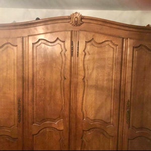 Francés sólido de roble antiguo knockdown 4 puerta armario | Etsy