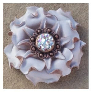 White Gardenia Flower With Copper AB 1" Concho