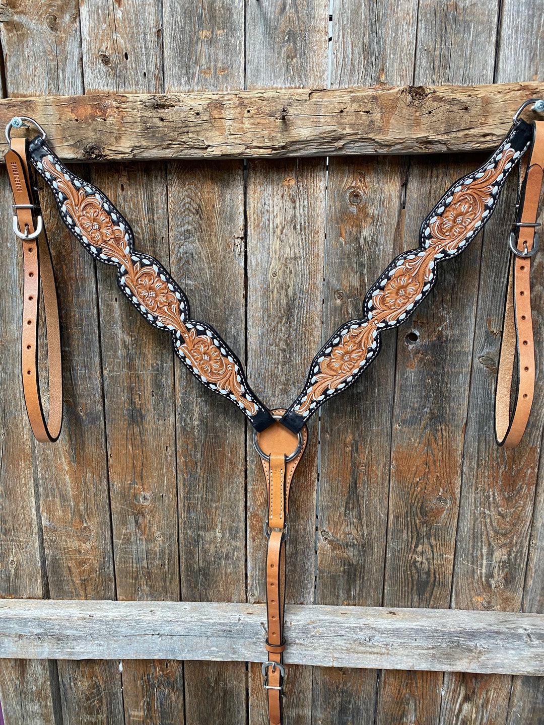 Vintage Floral Embellished Breastcollar