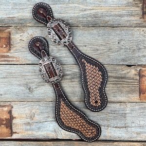 Two Tone Foxtail Copper Dot Spur Straps #SS123