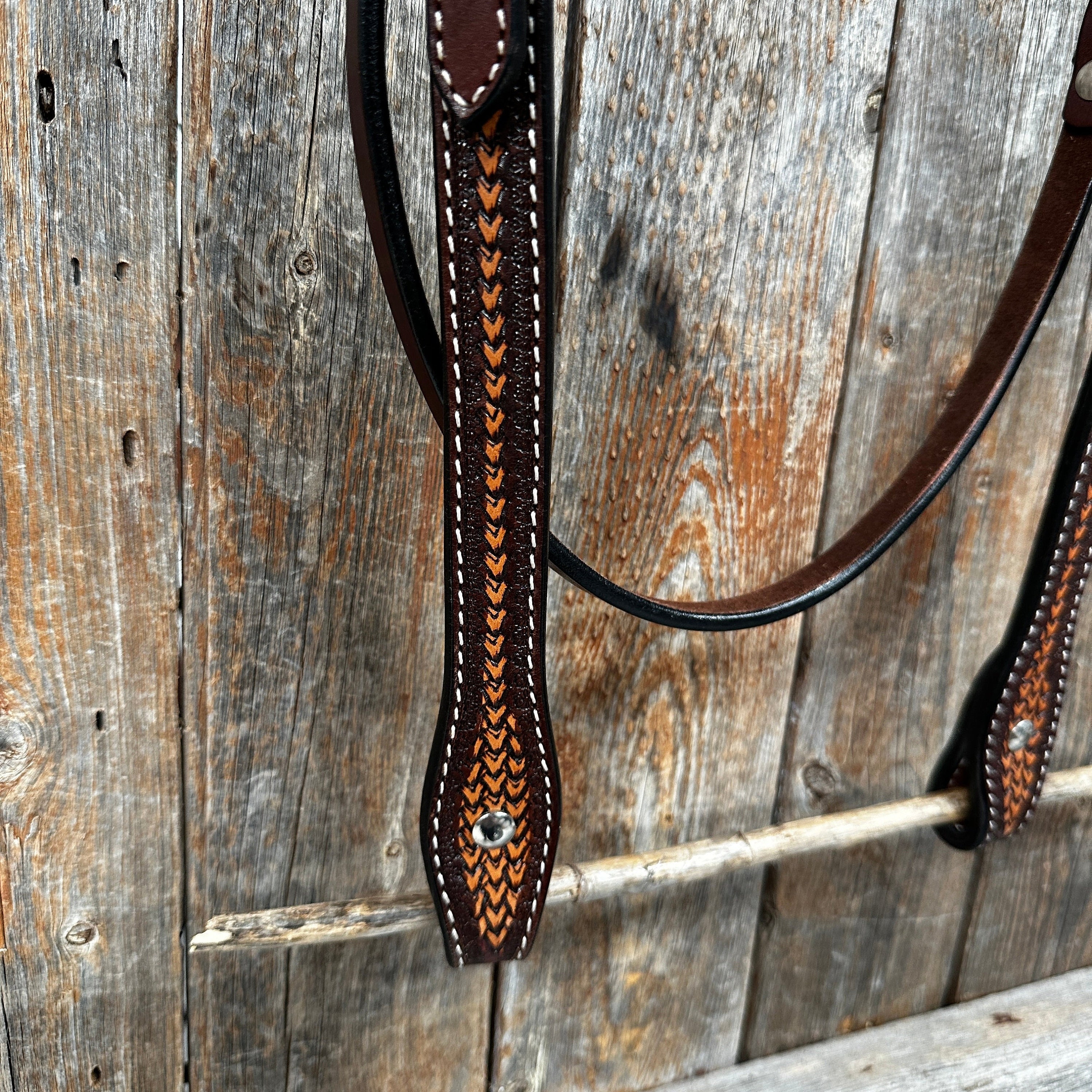 Foxtail Tooling Two Tone V-Browband Headstall/Bridle #24335