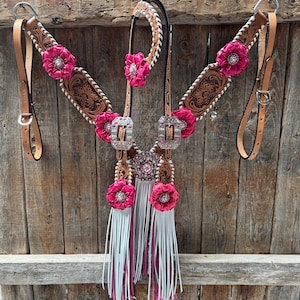 Light Oil Whipstitch Pink and White One Ear & Breastcollar Tack Set #OEBC437