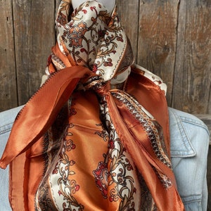 35X35" Burnt Orange & Tan Wild Rag / Scarf WR2179