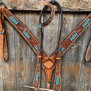 Light Oil Buckaroo Roper Turquoise One Ear & Breastcollar Tack Set #OEBC446