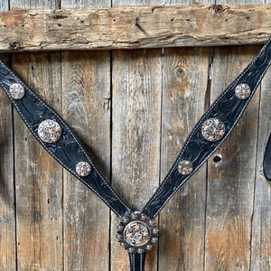 Black Breastcollar #BC1059