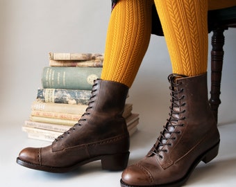 IN STOCK  Atlas Ladies "Round toe" Lace up Boots Straight heel