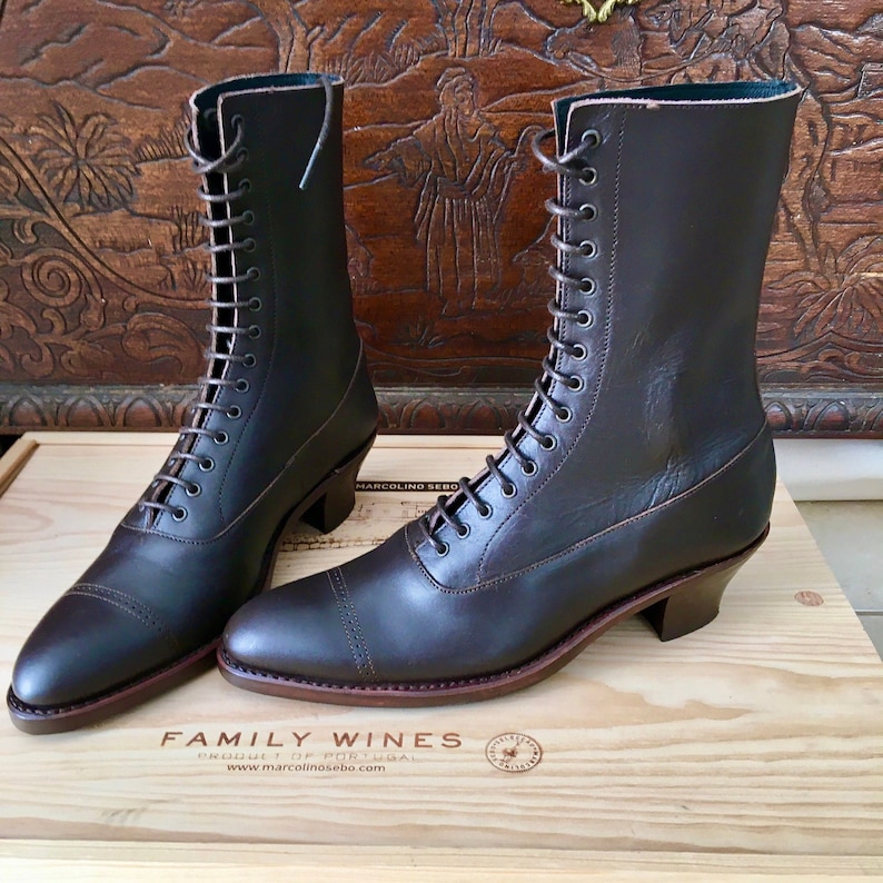 flat victorian boots
