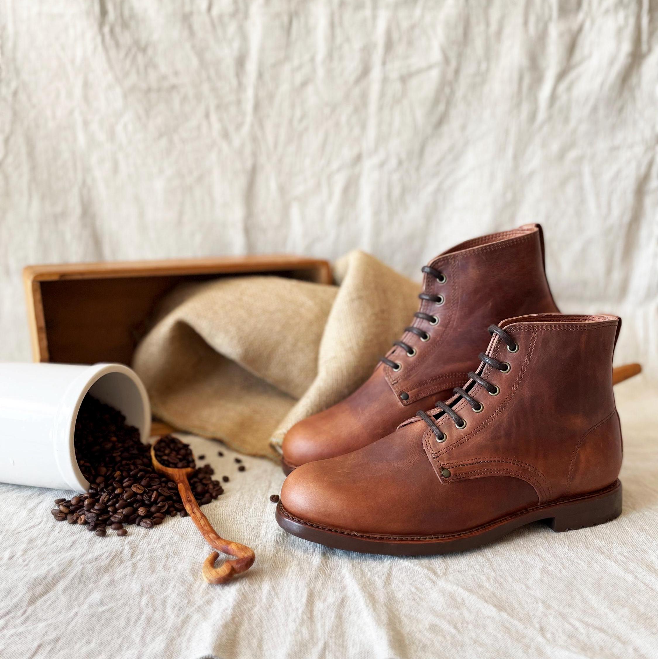 Brown Boot Tooth pick holder (JAS) Brown Boot Tooth pick holder (JAS)