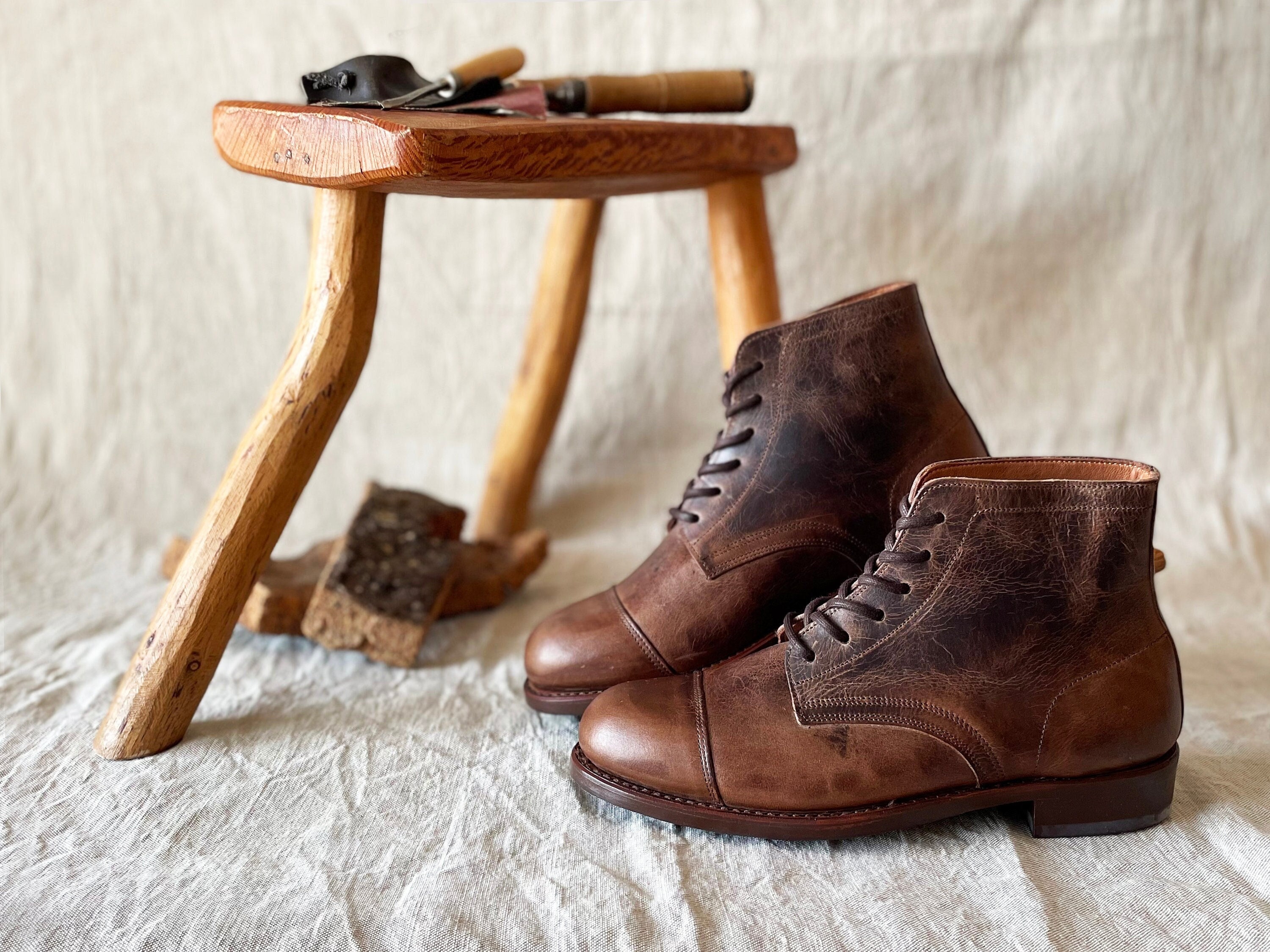 靴 Vintage leather work boots Mens Vintage Gorilla Lace Up Black Leather Work Boots 9.5 EE