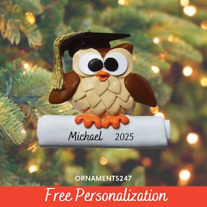 Adorno de graduación personalizado - Regalo de graduación - Adorno de diploma - Regalo para recién graduados - Adorno navideño de graduación