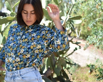 Vintage 80s Silk Puff Sleeve Women's Blouse, Blue & Yellow Floral Print 3/4 Sleeve Top, Boho Long Sleeve Collard Shirt