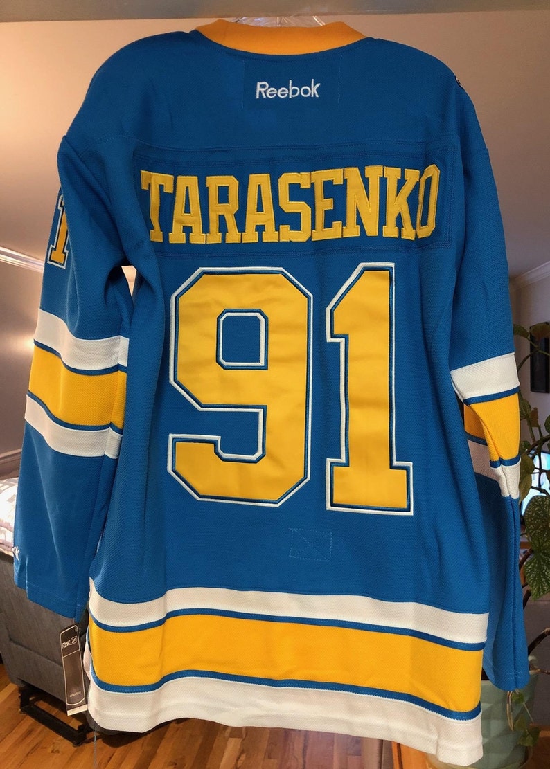 blues throwback jersey