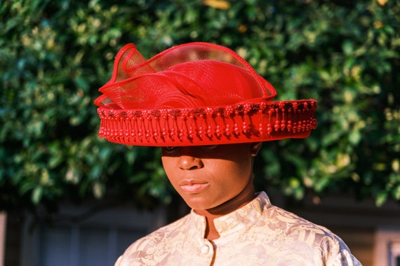 Big Red Fascinator - image 3