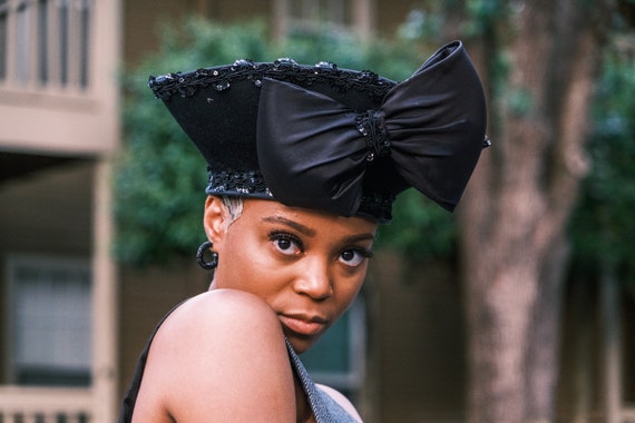 Big Black Fascinator - image 1