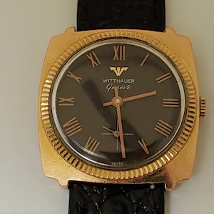 Vintage Wittnauer Fluted Bezel Hand winding Men&#39;s Watch All Original.