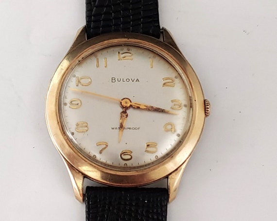Vintage 1960 Bulova Manual Wind Men's watch - Gem