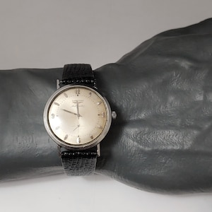 Vintage 1950&#39;s Longines Manual Wind Men&#39;s Watch