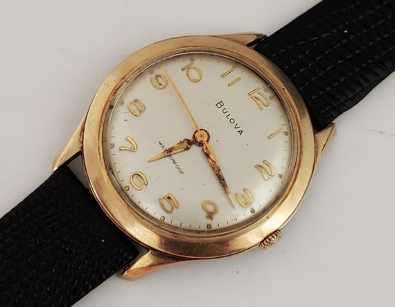 Vintage 1960 Bulova Manual Wind Men's watch - Gem